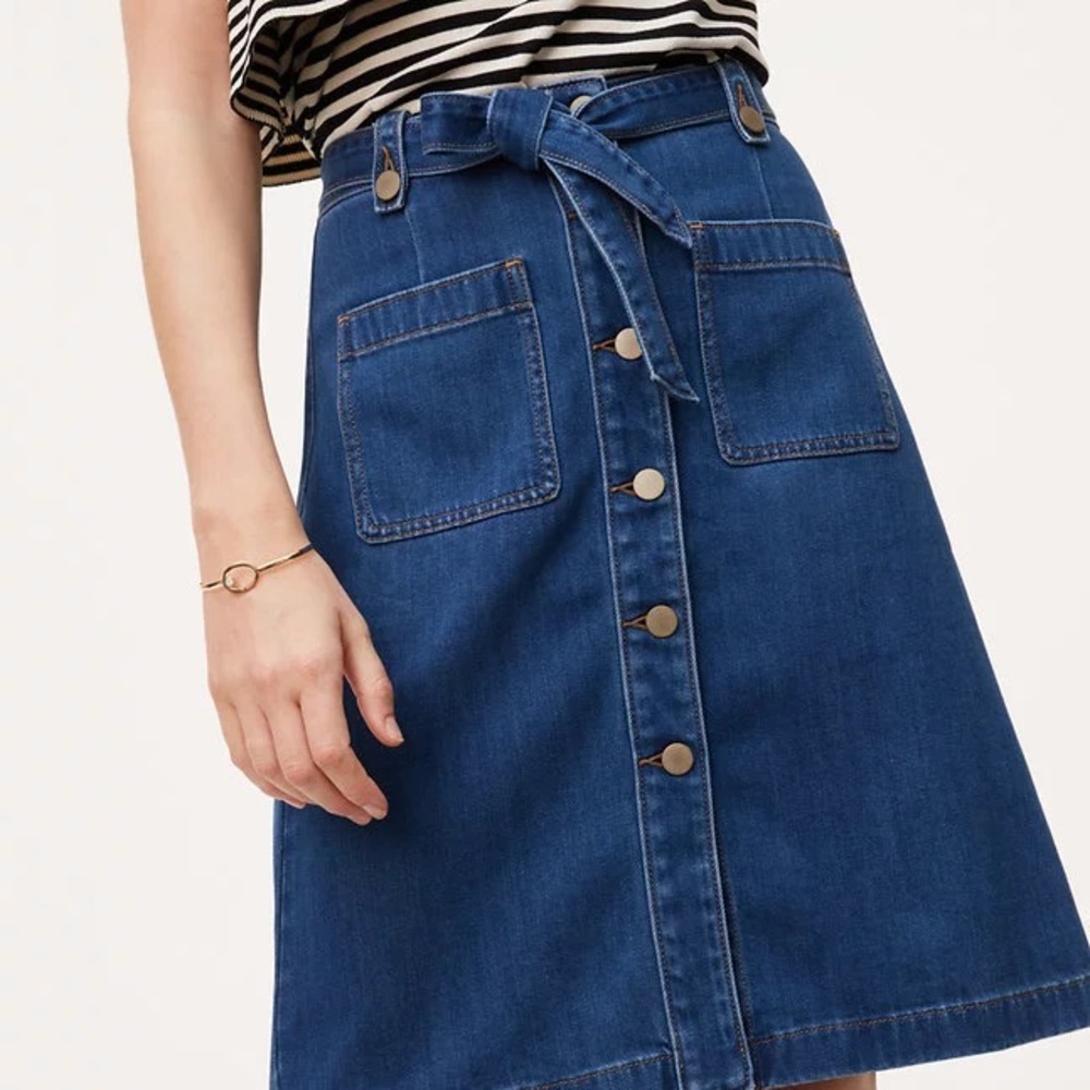 Button front tie waist skirt